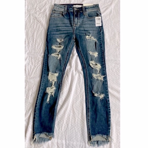 NWT Cello Jeans - Picture 2 of 9